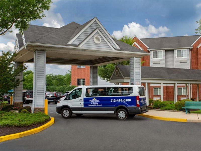 Microtel Inn & Suites By Wyndham Philadelphia Airport מראה חיצוני תמונה